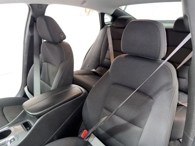 Used 2023 Chevrolet Malibu LT FWD image 11
