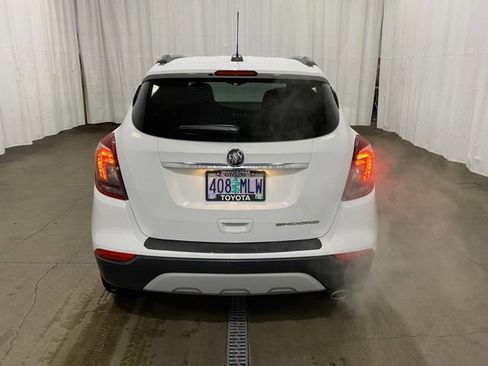 Used 2019 Buick Encore Essence image 4