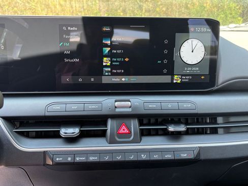 Used 2025 Kia K4 LXS image 20