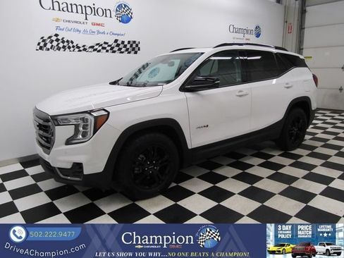 Certified 2024 GMC Terrain AT4 w/ Tech Package AWD/4WD image 11
