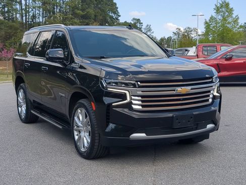 Used 2023 Chevrolet Tahoe High Country AWD/4WD image 2
