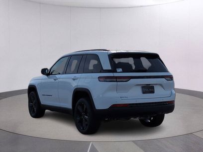New 2025 Jeep Grand Cherokee Altitude