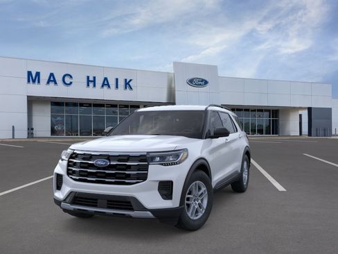 New 2026 Ford Explorer Active RWD image 2