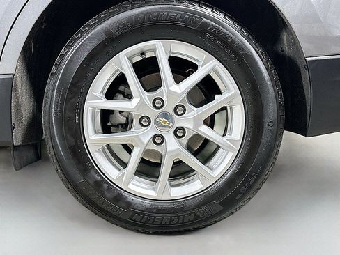 Used 2023 Chevrolet Equinox LT FWD image 27