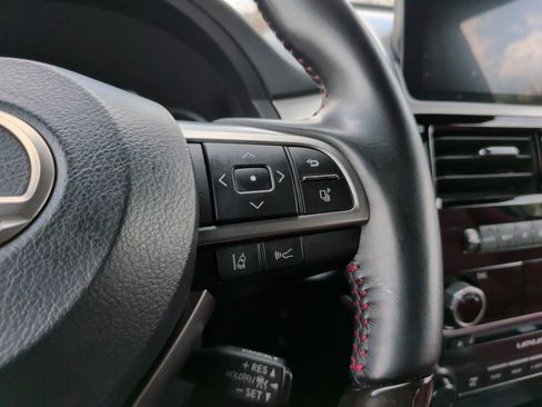 Used 2023 Lexus GX 460 Premium w/ Premium Package image 22