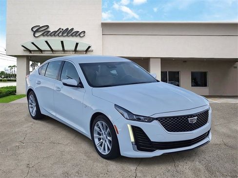 Certified 2022 Cadillac CT5 Luxury image 7