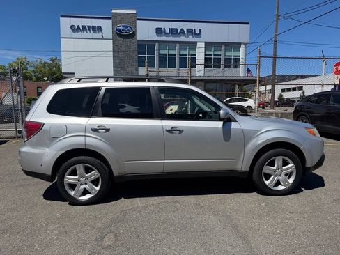 Used 2010 Subaru Forester 2.5X Premium AWD/4WD image 7