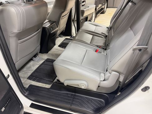Used 2010 Toyota Sequoia Limited AWD/4WD image 20