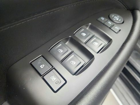 Used 2019 Cadillac Escalade Luxury image 21