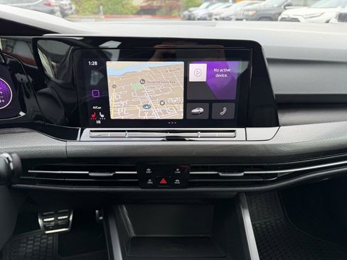 Used 2022 Volkswagen GTI SE image 21