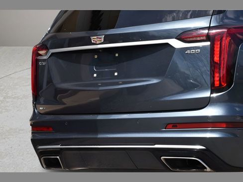 Used 2020 Cadillac XT6 Premium Luxury AWD/4WD image 29