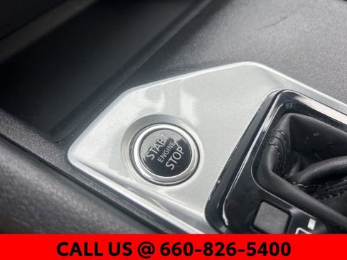 Used 2025 Nissan Altima 2.5 SV FWD image 16