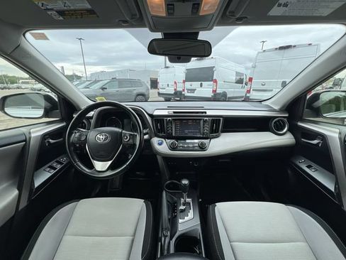 Used 2018 Toyota RAV4 XLE w/ Convenience Package AWD/4WD image 22