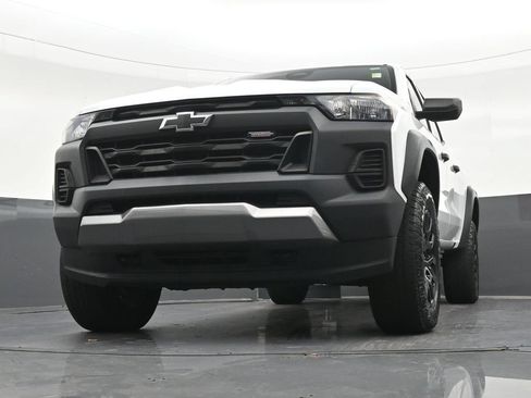 Used 2023 Chevrolet Colorado Trail Boss w/ Advanced Trailering Package AWD/4WD image 35