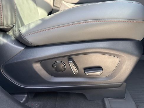 New 2026 Ford Explorer Active w/ Active Comfort Package image 19