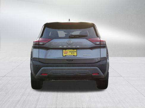 Certified 2023 Nissan Rogue SV image 6