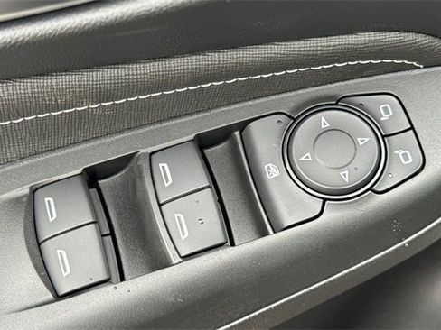 New 2026 Buick Envista Sport Touring w/ Studio Series image 12