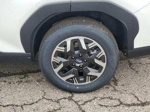 New 2026 Subaru Forester AWD/4WD image 5