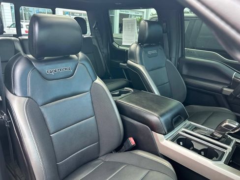 Used 2020 Ford F150 Raptor w/ Equipment Group 802A Luxury AWD/4WD image 46