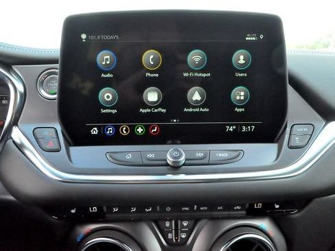 New 2026 Chevrolet Blazer LT w/ Convenience Package FWD image 21