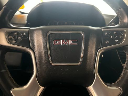Used 2018 GMC Yukon XL SLT RWD image 24