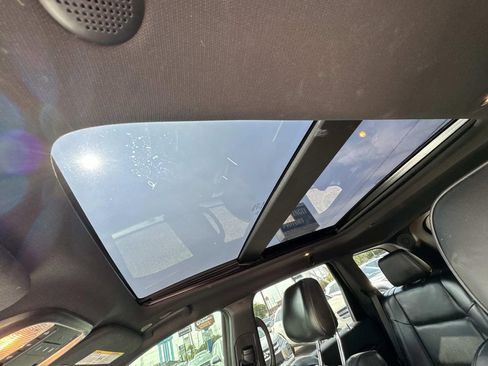 Used 2020 Jeep Grand Cherokee High Altitude AWD/4WD image 28