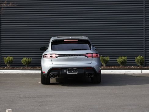New 2026 Porsche Macan GTS image 7