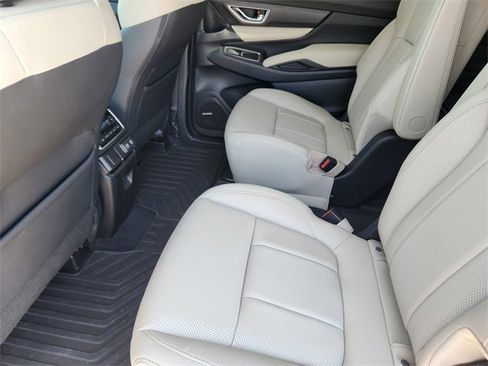 Certified 2022 Subaru Ascent Limited w/ Technology Package image 32