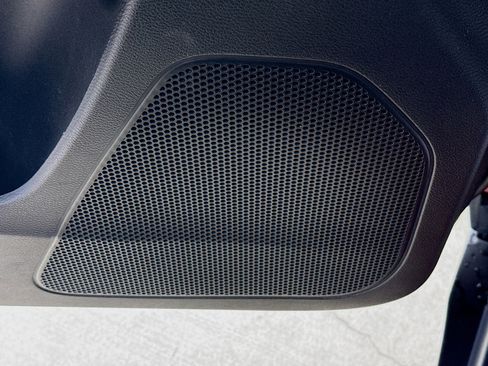 Used 2015 Jeep Cherokee Latitude image 22