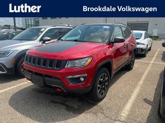 Used 2018 Jeep Compass Trailhawk w/ Leather Interior Group AWD/4WD video 1