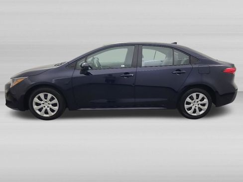 Used 2026 Toyota Corolla LE FWD image 8