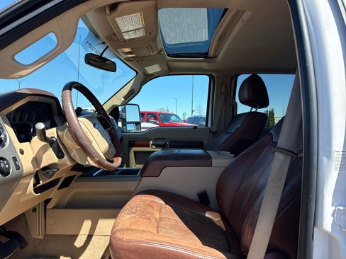 Used 2011 Ford F350 King Ranch w/ King Ranch w/Chrome Pkg AWD/4WD image 12