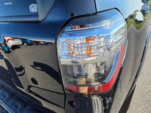 Used 2024 Toyota 4Runner SR5 Premium w/ Moonroof Package AWD/4WD image 16