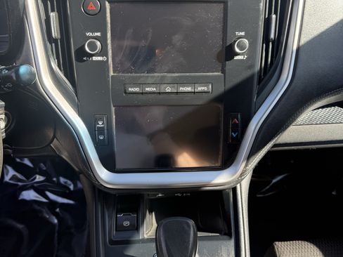 Used 2020 Subaru Outback AWD/4WD image 15