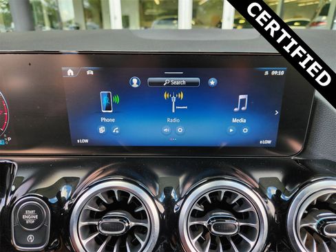 Certified 2025 Mercedes-Benz GLA 250 image 18