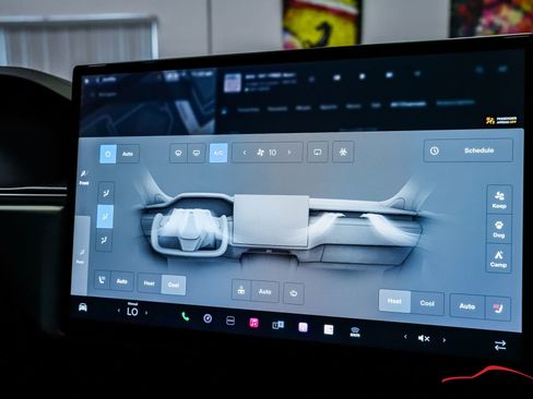 Used 2022 Tesla Model X Plaid image 82