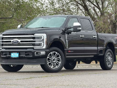 Certified 2025 Ford F350 Platinum w/ Platinum Plus Package AWD/4WD image 1