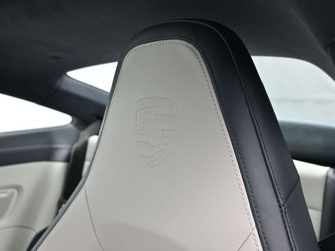 Certified 2026 Porsche 911 Carrera GTS RWD image 18