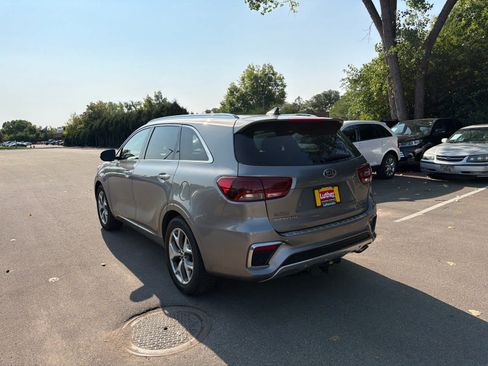 Used 2019 Kia Sorento SX w/ SX Touring Package AWD/4WD image 3