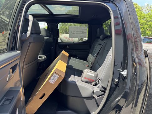 New 2026 Toyota Tundra Platinum AWD/4WD image 9