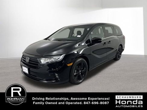 Certified 2024 Honda Odyssey Sport image 2
