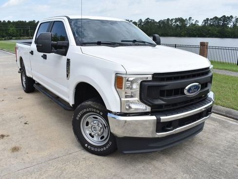 Used 2020 Ford F250 XL w/ Power Equipment Group AWD/4WD image 2