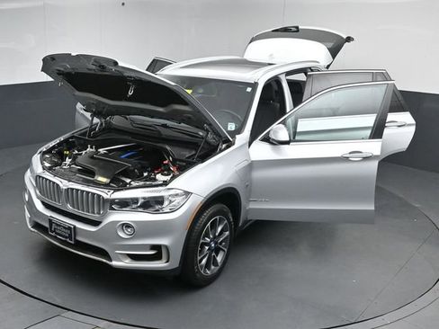 Used 2018 BMW X5 xDrive40e AWD/4WD image 56