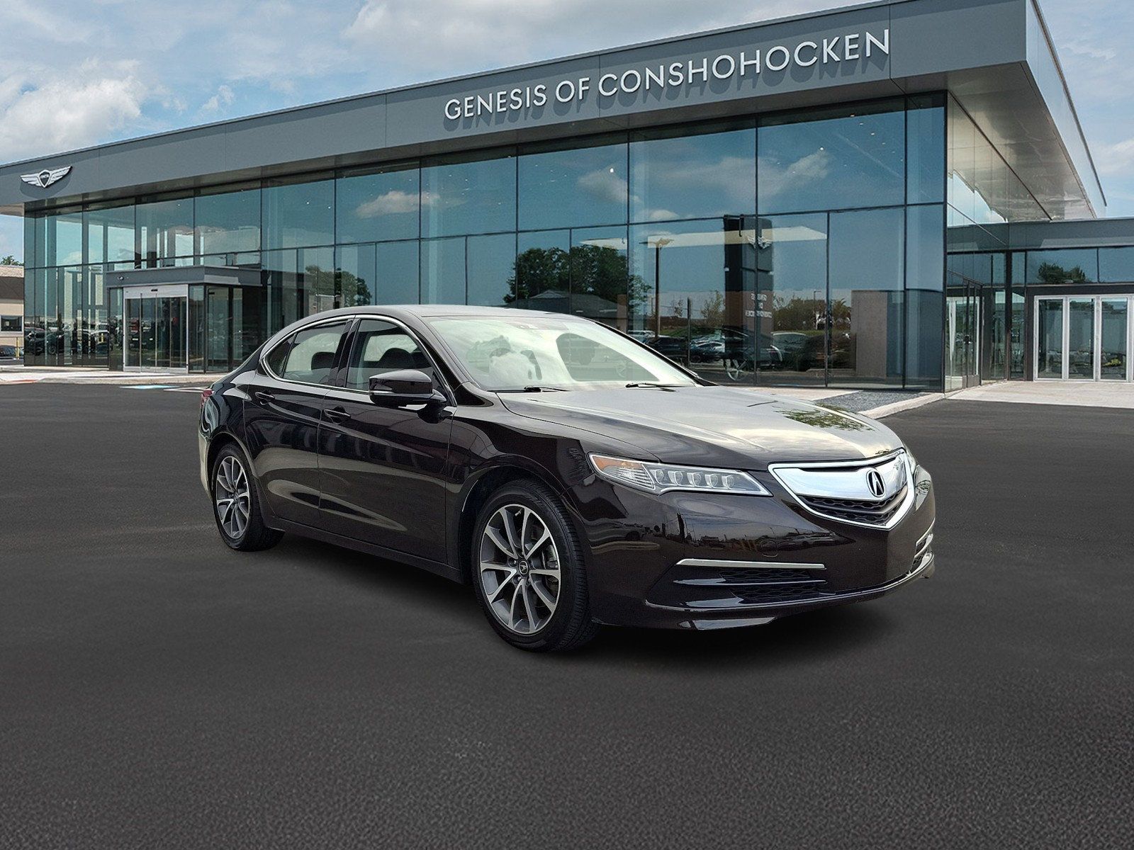 Used 2015 Acura TLX w/ Technology Package FWD image 2