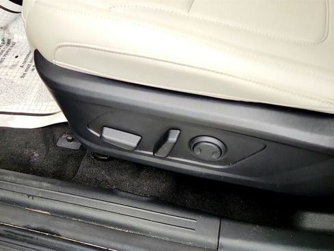 Used 2025 Hyundai Tucson SEL FWD image 12