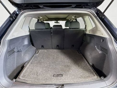 Used 2019 Volkswagen Tiguan SE w/ Panoramic Sunroof Package AWD/4WD image 27