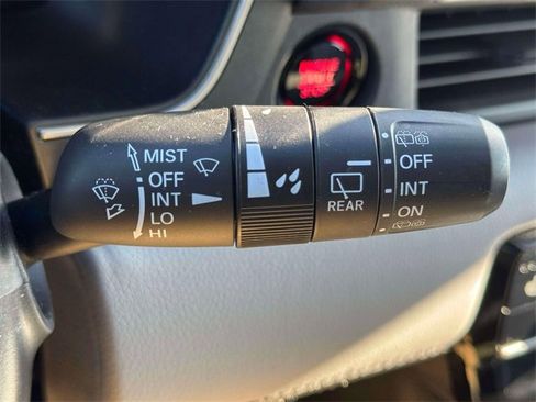 Used 2024 Honda Pilot EX-L image 23