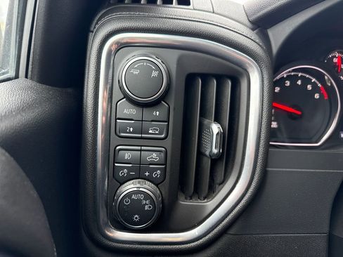 Used 2019 Chevrolet Silverado 1500 RST w/ All-Star Edition AWD/4WD image 19