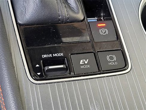 Certified 2021 Toyota Sienna XSE image 16