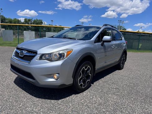 Used 2013 Subaru Crosstrek 2.0i Premium AWD/4WD image 3